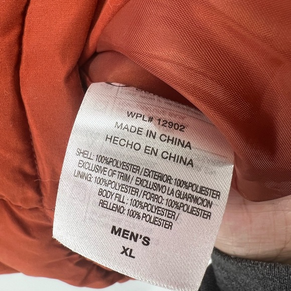 The American Outdoors puffer vest XL  burnt orange hiking zip up fleece - Picture 8 of 8